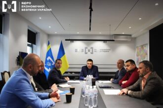 БЕБ викрило підпільний НПЗ потужністю 100 тонн палива за добу