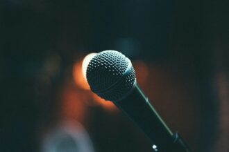 Politico пише про звільнення співробітників Голосу Америки, що залишилися