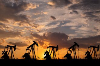 Ціни на нафту знижуються на тлі очікувань збільшення видобутку