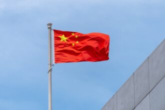 Китай звинуватив США у зриві митних домовленостей