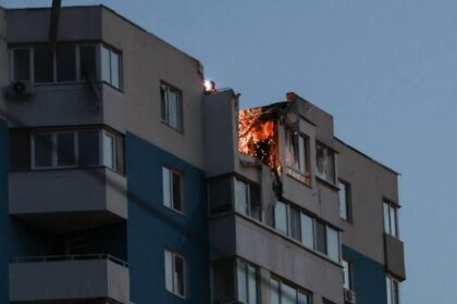 З'явилися фото наслідків атаки на Харків
