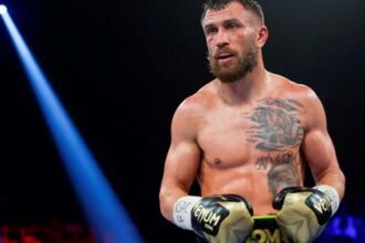 Боксер Ломаченко оголосив про завершення кар'єри