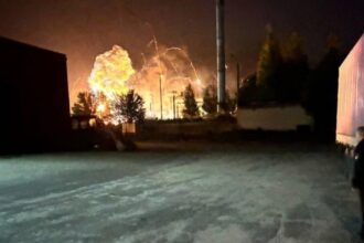 Російські пабліки повідомляють про вибухи в районі аеропорту на Брянщині