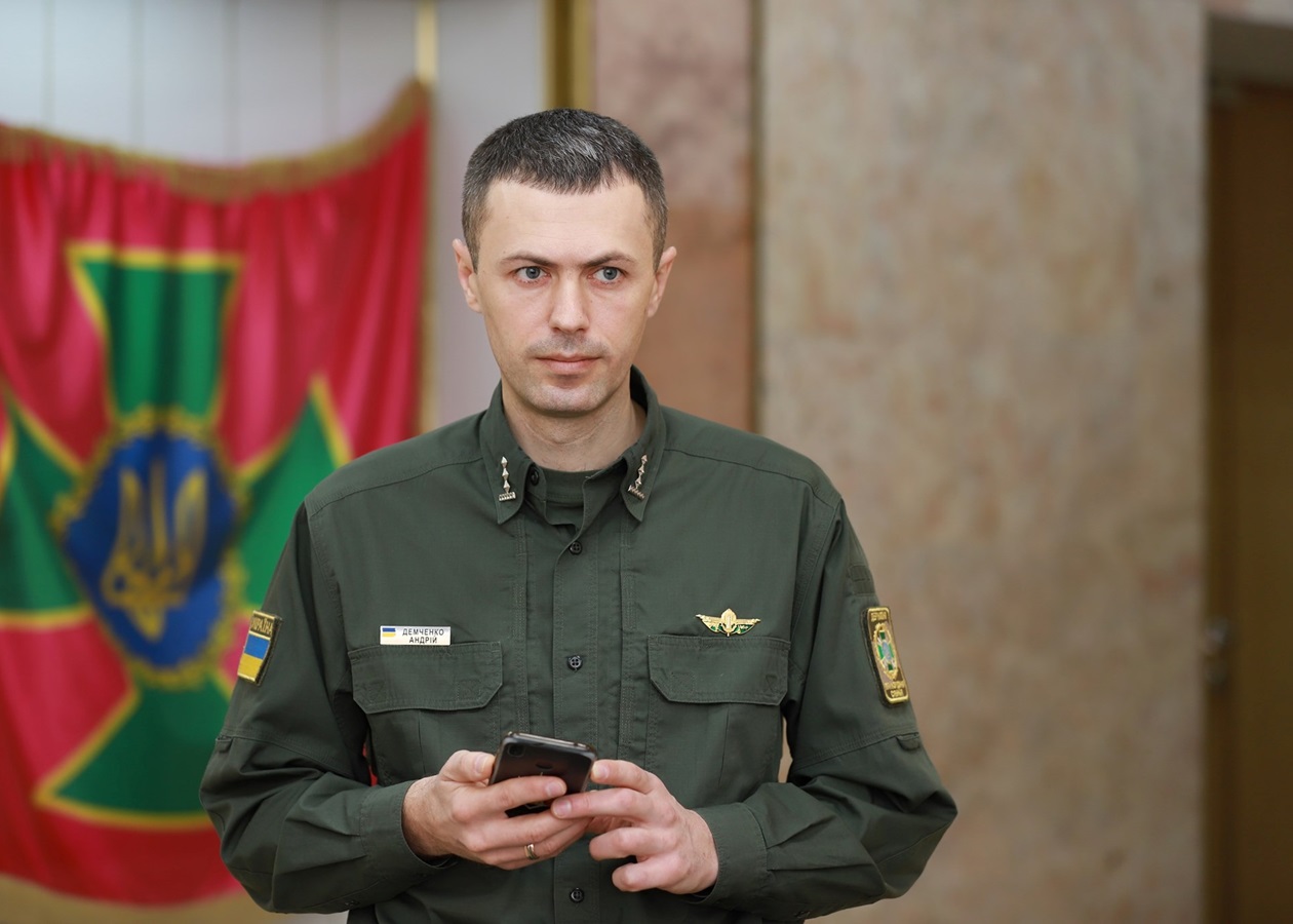 Заброньованим дозволено виїжджати за кордон - ДПСУ