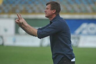 Ворскла офіційно підтвердила відхід Максимова, вказавши на його слова у ЗМІ