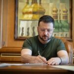 Зеленський увів санкції проти Артека та восьми освітніх організацій РФ