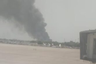Літак Air India розбився в індійському Ахмедабаді