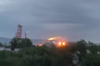 У РФ БПЛА атакували завод Азот