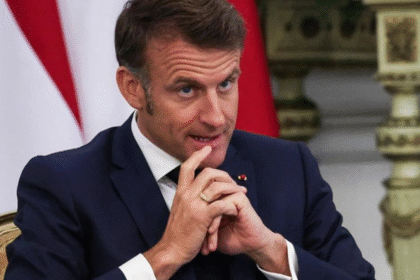 Макрон виступив проти посередництва Путіна між Ізраїлем та Іраном