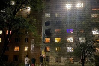 Російські дрони пошкодили гуртожиток Київського авіаційного інституту