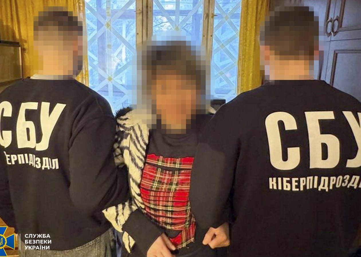 У Харкові затримали агентку РФ, яка наводила ракети на місто