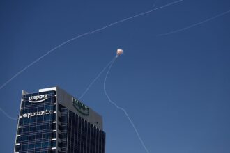 Іран атакує Ізраїль у відповідь на удар США