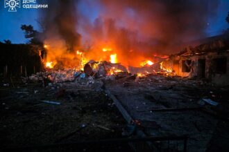 Удар по Одещині: горіли станція швидкої та будинки