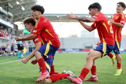 11 голів за матч: Іспанія U-19 стала першим фіналістом Євро-2025