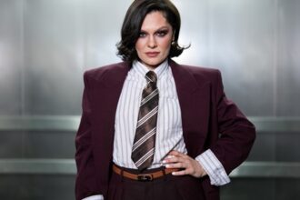 Рак грудей. Jessie J показалася після операції