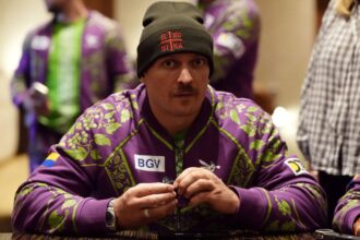 Усик - професіонал: Джонс оцінив завершення співпраці з Красюком
