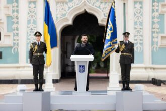 День Конституції: Зеленський звернувся до громадян