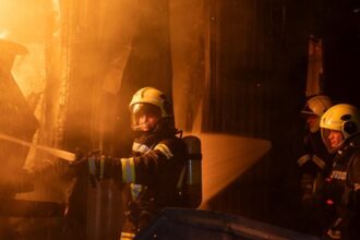 На Харківщині через атаку БПЛА сталися пожежі