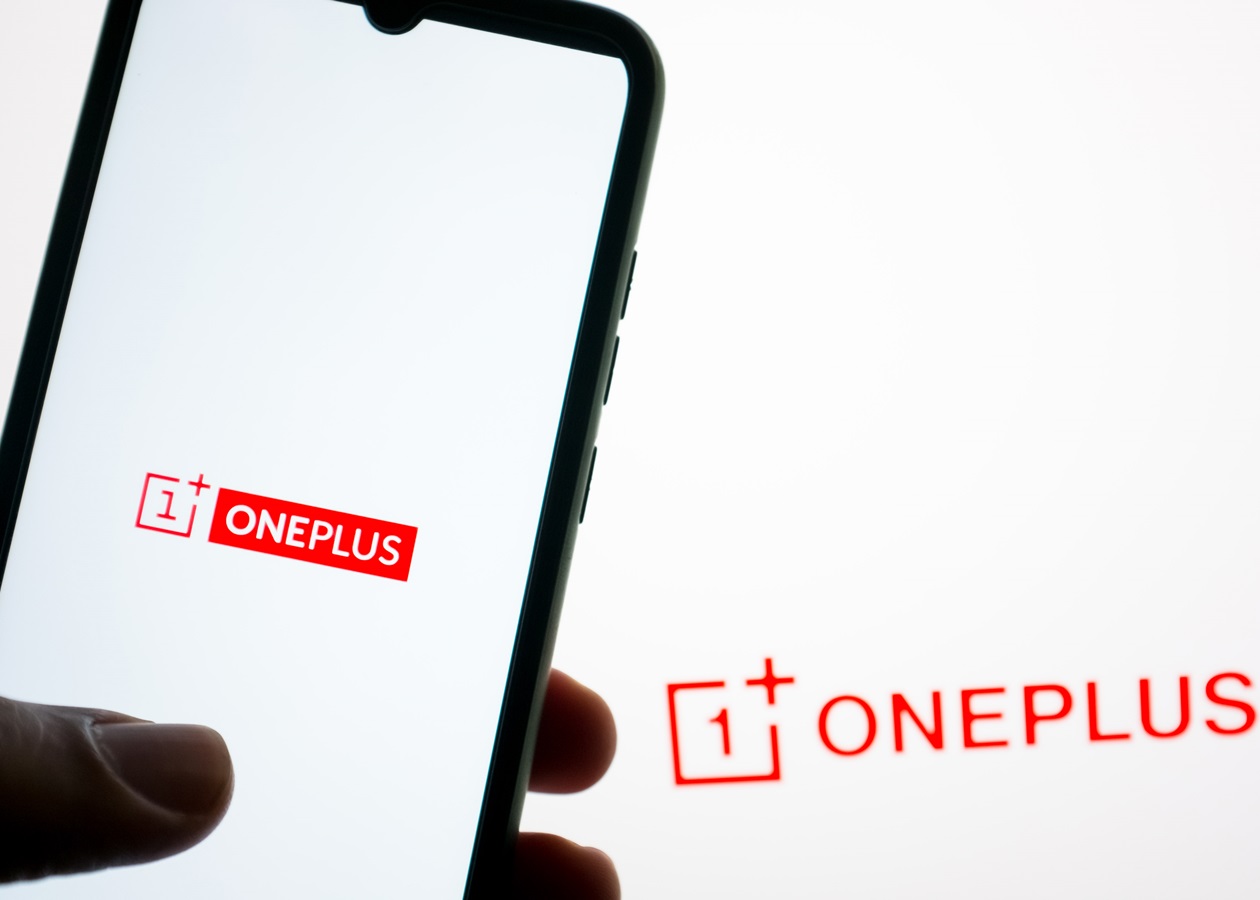 У США запідозрили OnePlus у передачі даних користувачів до Китаю