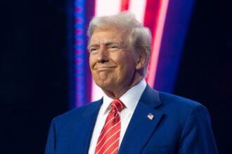Включно з американцями: Трамп обмірковує депортацію злочинців