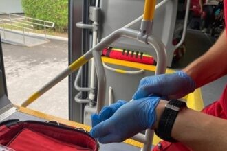 Росіяни атакували з дрона чоловіка у Херсоні