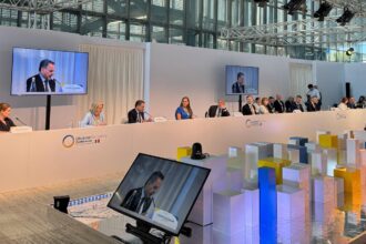Нідерланди виділили 300 млн євро на відновлення України