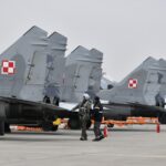 Польща підняла винищувачі через атаку РФ на захід України