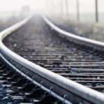 На Харківщині через негоду поїзд повертає назад, інші затримуються