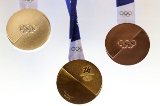 МОК представив дизайн медалей Олімпіади-2026