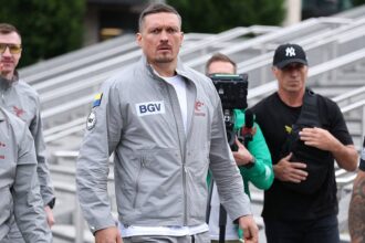 Усик пояснив своє рішення піти з боксу після двох поєдинків