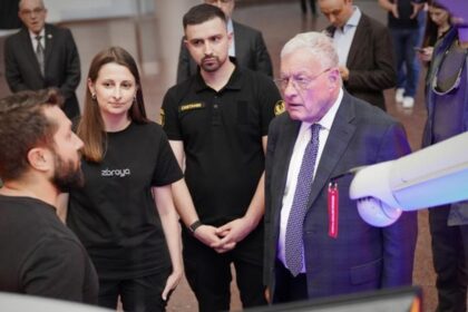 Келлогу показали дрони українського виробництва