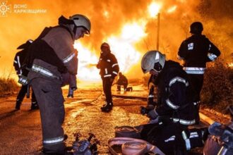 РФ влучила у житловий сектор Чугуєва: є поранені