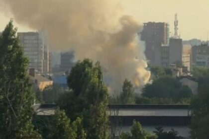 У Ростові горить військова частина - соцмережі