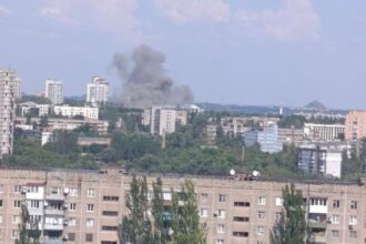 Соцмережі заявили про "приліт" в центрі Донецька