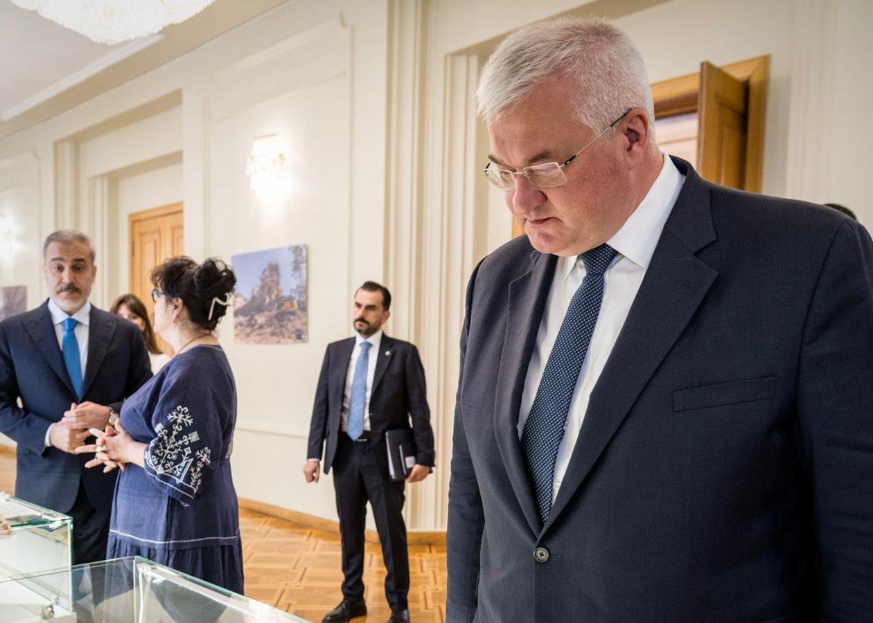 "Доброчин і Білгород": Україна поверне українські назви іноземним містам