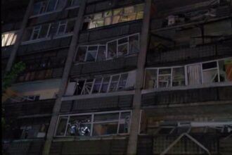 КАБи РФ влучили в житловий масив Сум: є поранені