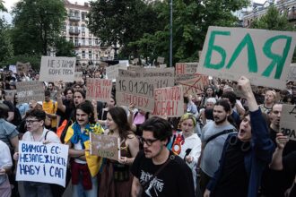 СюжетНові акції. Протести в Україні набирають обороти