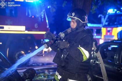 Атака на Одесу: горять будинки, пам'ятки, АЗС