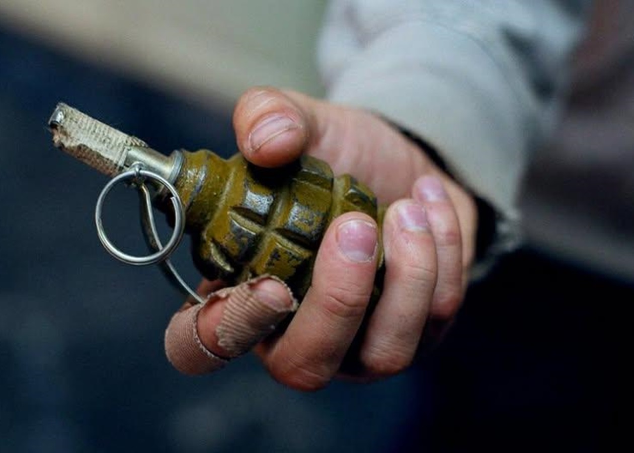 На Сумщині на власному подвір'ї загинув юнак від вибуху гранати