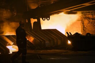 Російська металургія стрімко втрачає прибутки через санкції