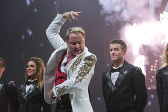 Відомий танцюрист заявив про участь у президентських перегонах Ірландії