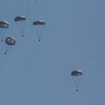 Ізраїль відновив скидання гумдопомоги у Газі