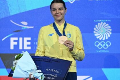 ЧС-2025 з фехтування: Комащук відмовилася від фото з росіянкою
