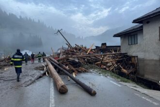 Зливи спричинили повінь у Румунії, є загиблий
