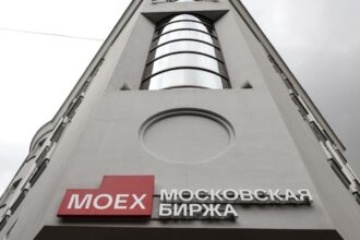 Російські акції обвалилися через заяву Трампа
