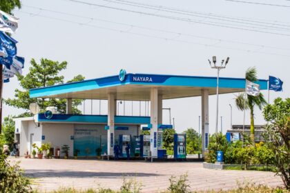 Індійська "дочка" Роснафти скоротила переробку після санкцій ЄС - ЗМІ