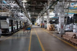 Четвертий автогігант Росії скорочує робочий тиждень