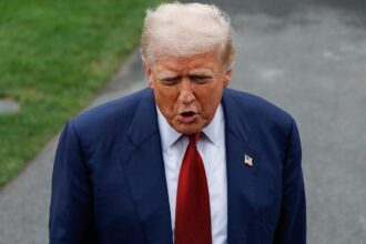 Трамп: Атомні субмарини вже ближче до Росії