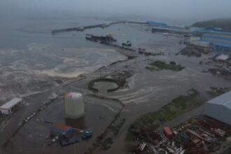 У ВМС підтвердили пошкодження бази атомних субмарин РФ на Камчатці