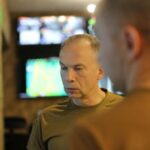 Сирський заявив про "тотальне просочування" росіян